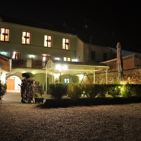Penzion Valtice Exterior photo
